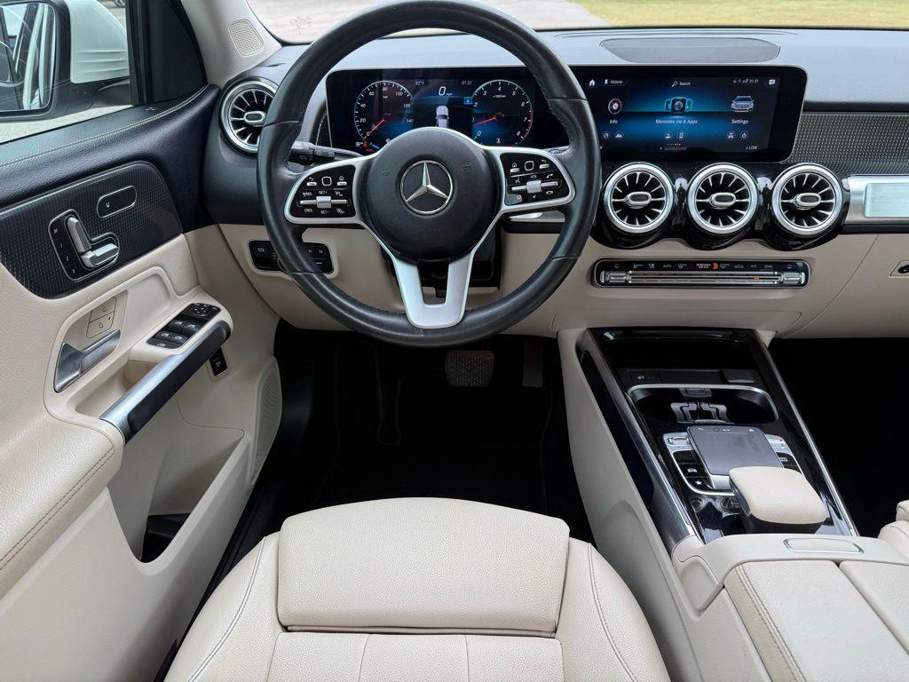 used 2020 Mercedes-Benz GLB 250 car, priced at $21,990
