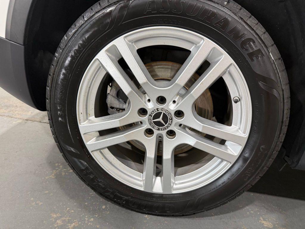 used 2020 Mercedes-Benz GLB 250 car, priced at $21,990