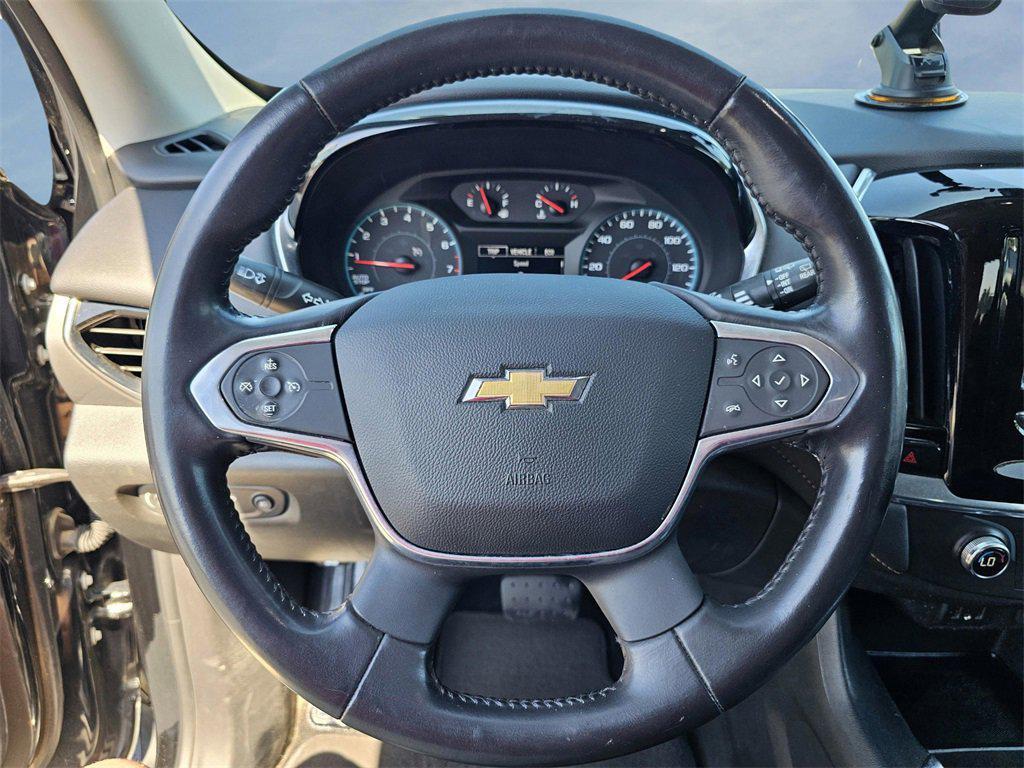 used 2021 Chevrolet Traverse car, priced at $21,590