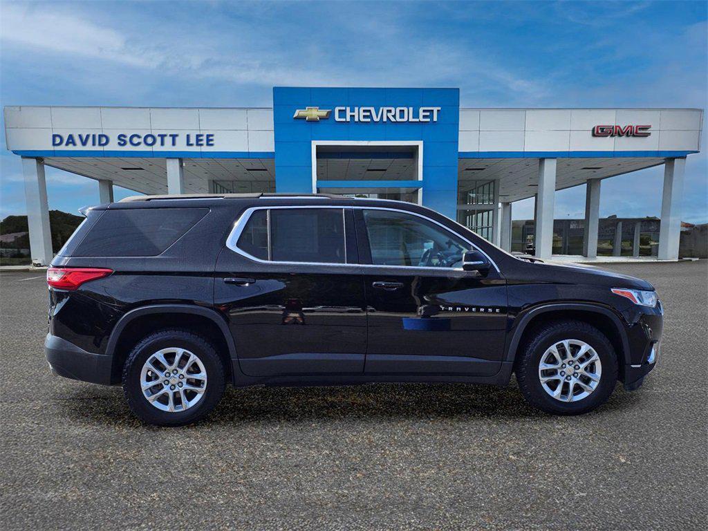used 2021 Chevrolet Traverse car, priced at $21,590