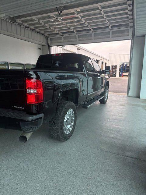 used 2018 GMC Sierra 2500 car, priced at $45,990