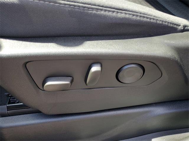 used 2024 GMC Yukon car, priced at $60,990