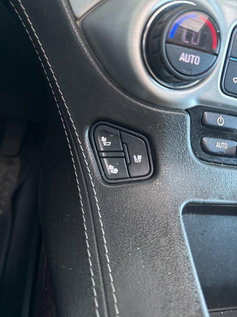 used 2020 GMC Yukon XL car, priced at $29,990