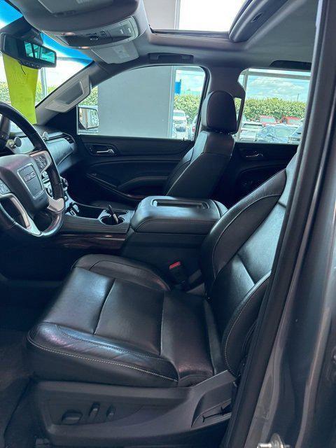 used 2020 GMC Yukon XL car, priced at $29,990