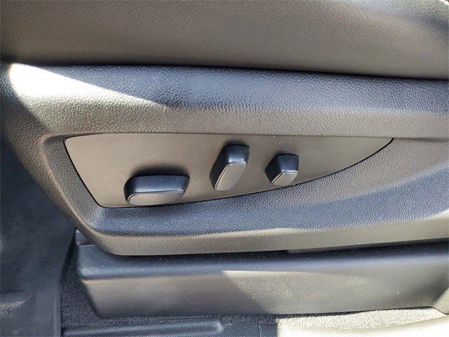 used 2020 GMC Yukon XL car, priced at $28,990