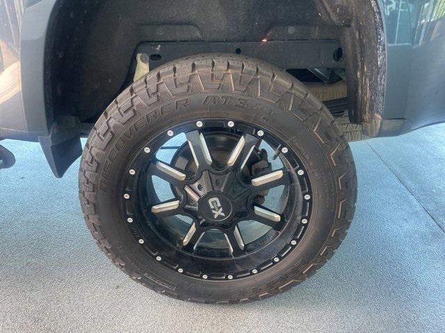 used 2020 GMC Canyon car, priced at $26,990