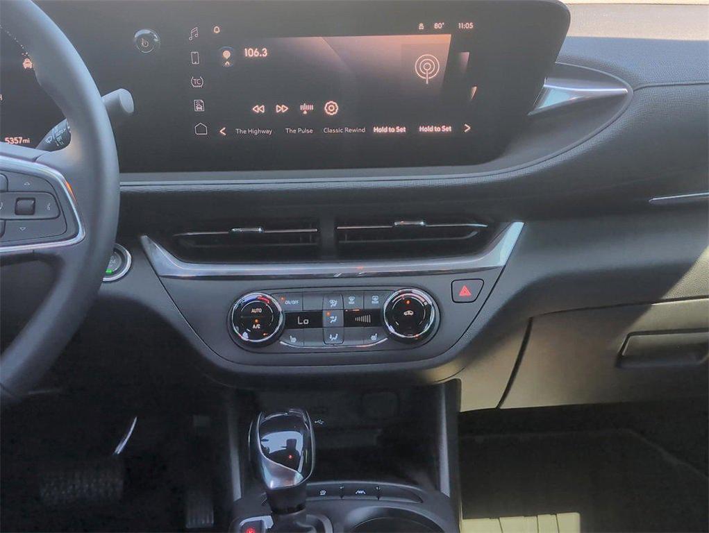 used 2024 Buick Envista car, priced at $23,990