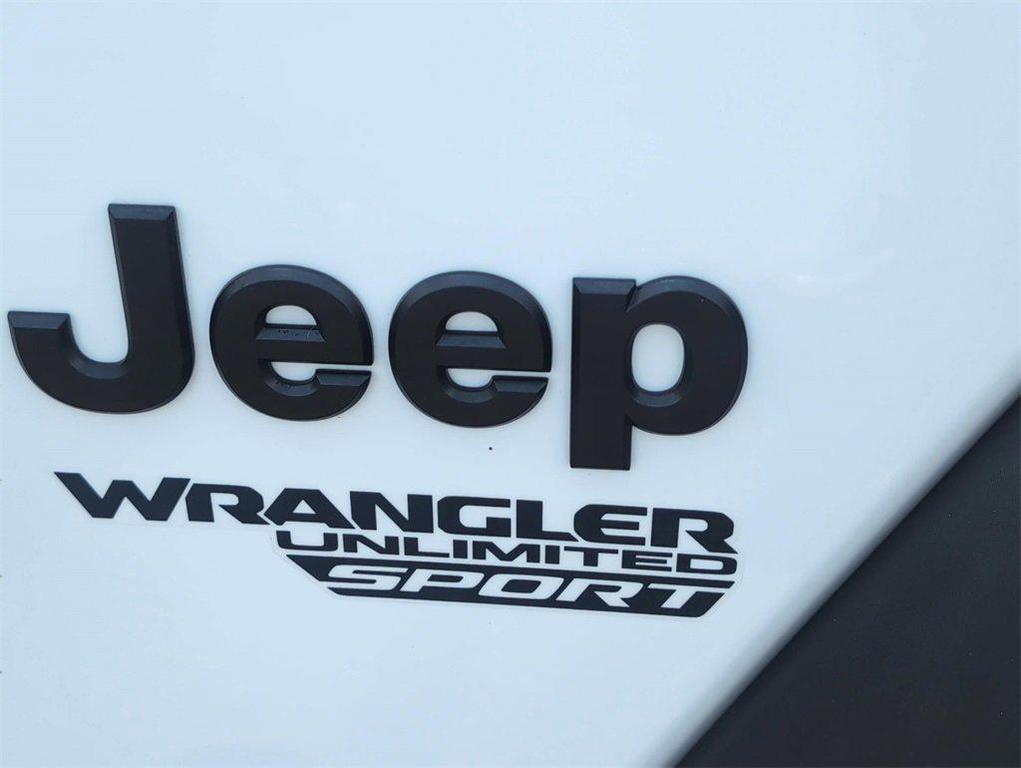 used 2021 Jeep Wrangler Unlimited car, priced at $27,990