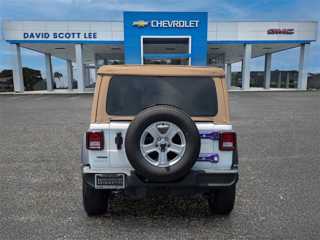used 2021 Jeep Wrangler Unlimited car, priced at $27,990