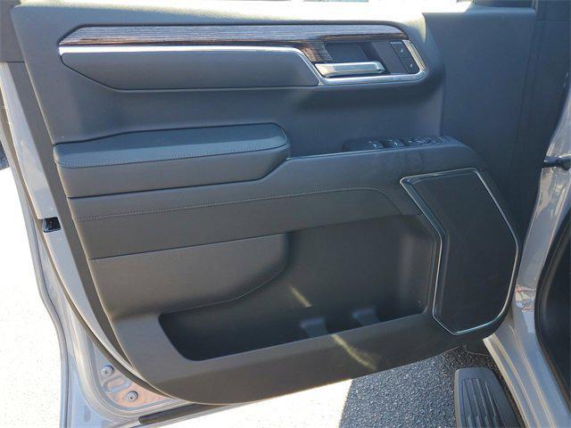 used 2024 GMC Sierra 1500 car, priced at $42,990
