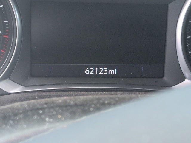 used 2022 Chevrolet Traverse car, priced at $27,990
