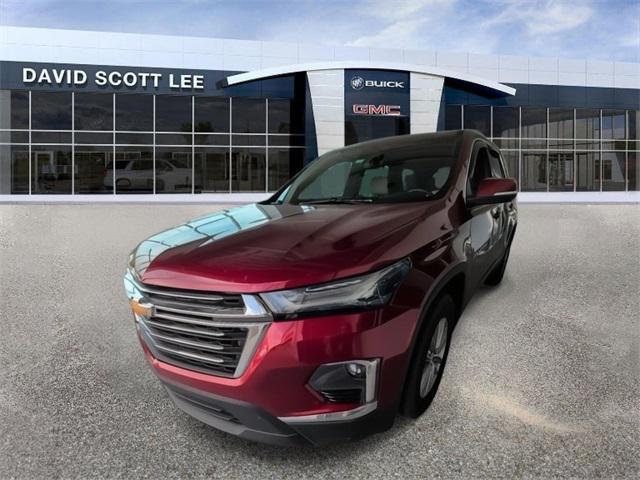 used 2022 Chevrolet Traverse car, priced at $27,990