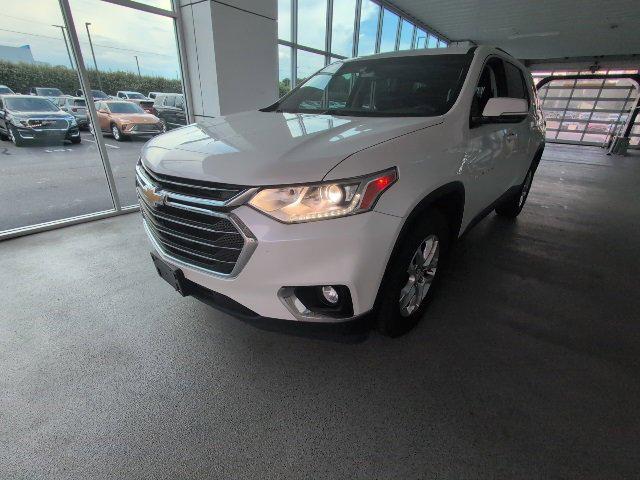 used 2018 Chevrolet Traverse car, priced at $18,490