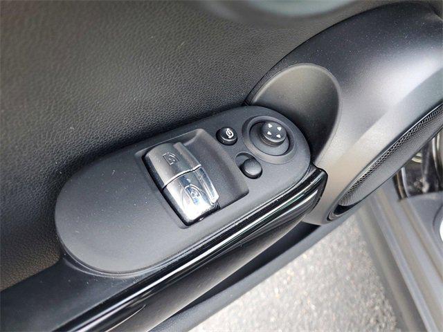 used 2022 MINI Hardtop car, priced at $23,990
