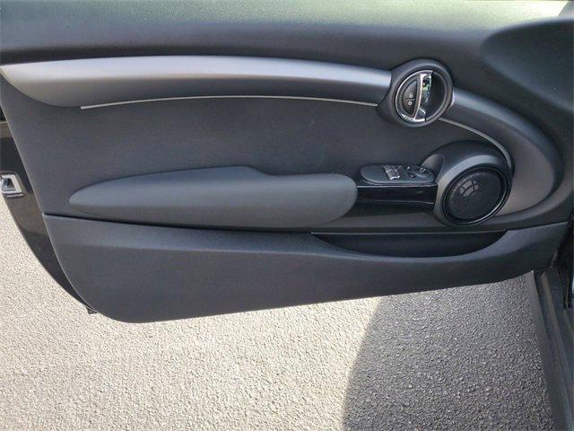used 2022 MINI Hardtop car, priced at $23,990