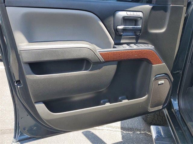 used 2018 GMC Sierra 1500 car, priced at $33,590