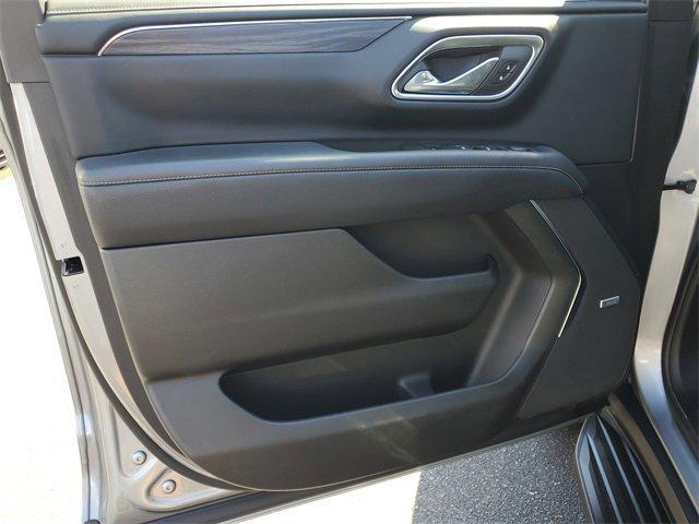 used 2024 GMC Yukon XL car, priced at $65,590