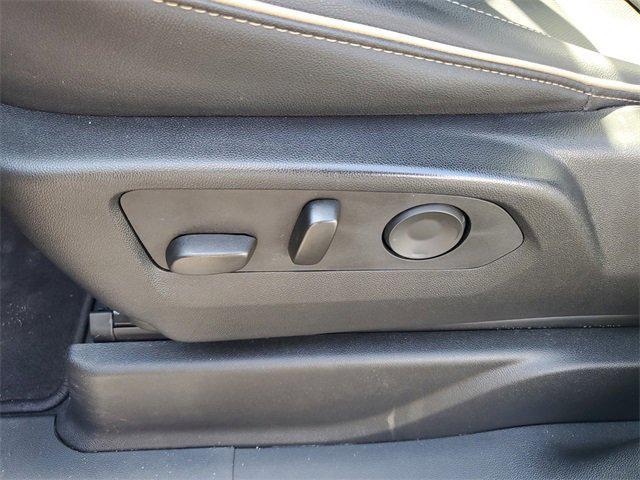 used 2024 GMC Yukon XL car, priced at $65,590