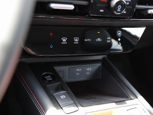 new 2025 Nissan Kicks car, priced at $28,970
