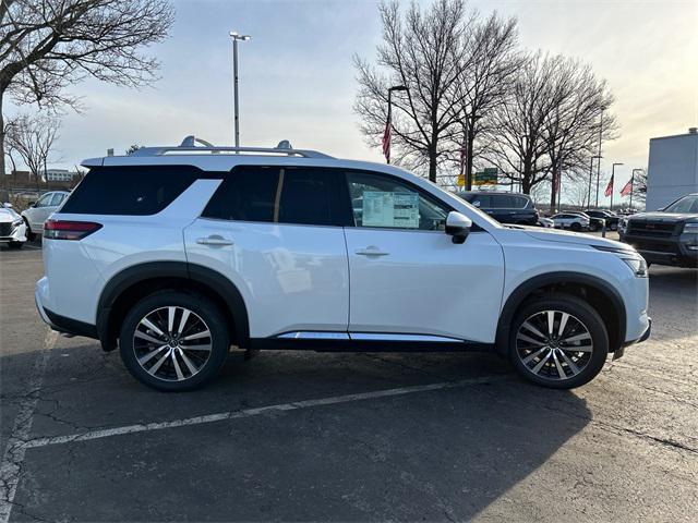 new 2025 Nissan Pathfinder car, priced at $50,101