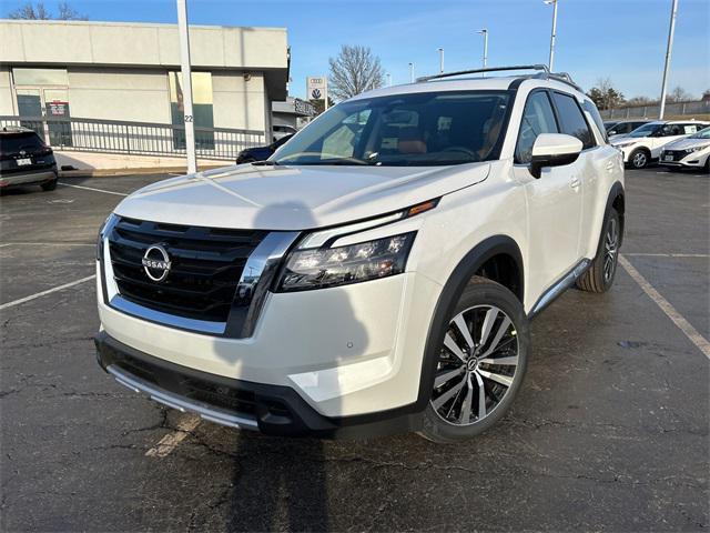 new 2025 Nissan Pathfinder car, priced at $50,101
