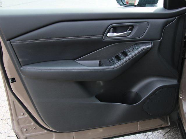 used 2025 Nissan Rogue car, priced at $32,177