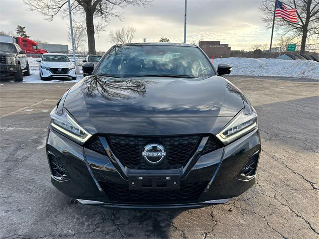 used 2023 Nissan Maxima car, priced at $29,622