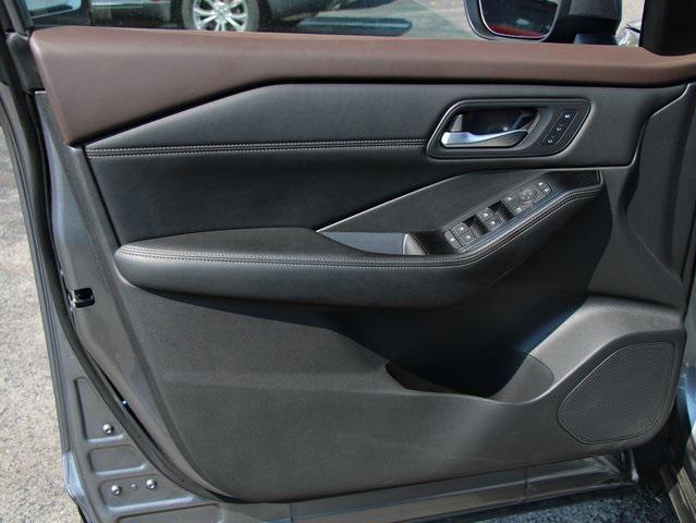 used 2022 Nissan Rogue car, priced at $27,995
