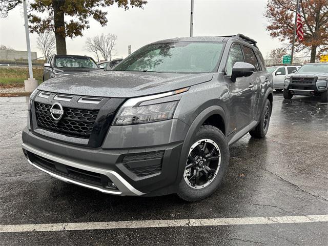 new 2024 Nissan Pathfinder car, priced at $38,550