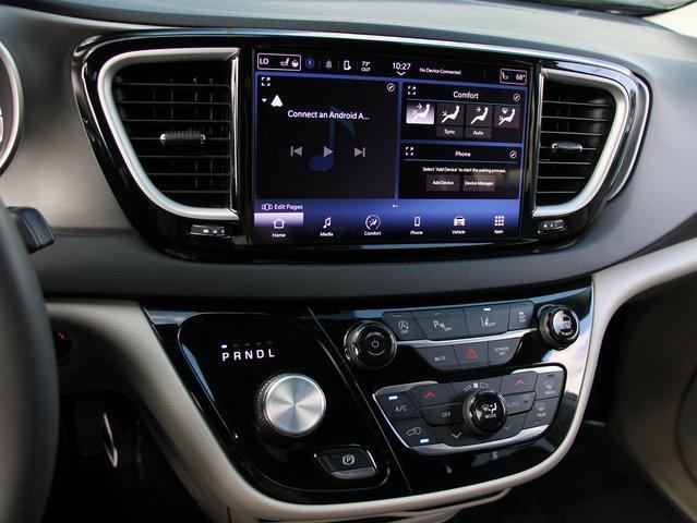 used 2023 Chrysler Pacifica car, priced at $22,410
