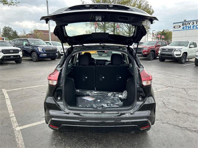 new 2025 Nissan Kicks car, priced at $23,286