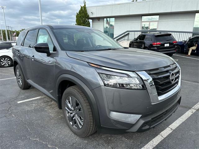 new 2024 Nissan Pathfinder car, priced at $32,602