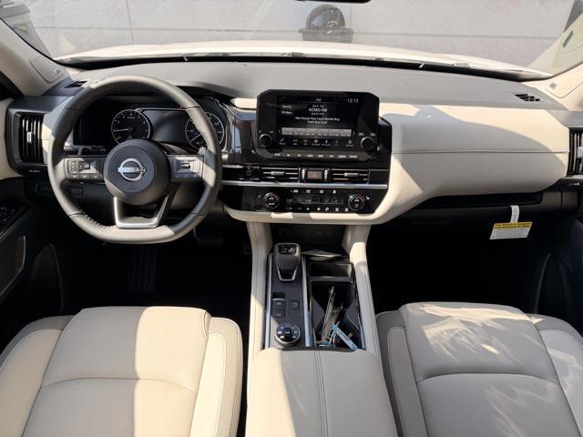 new 2025 Nissan Pathfinder car, priced at $40,390