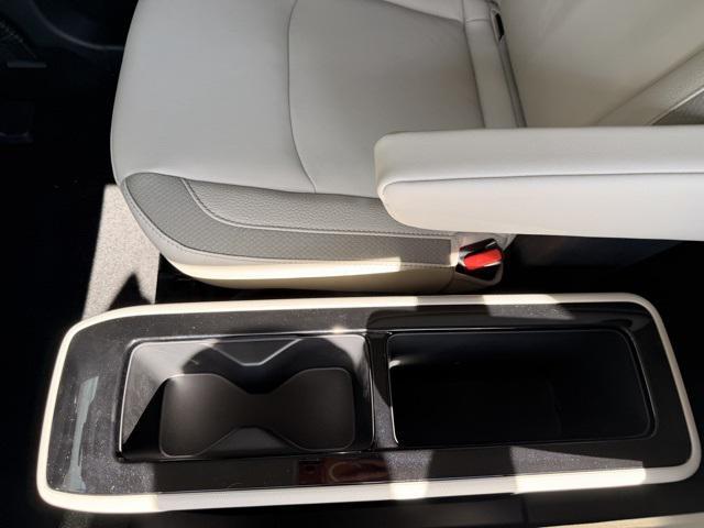 new 2025 Nissan Pathfinder car, priced at $40,390