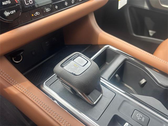 new 2025 Nissan Pathfinder car, priced at $50,101