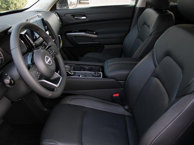 new 2025 Nissan Pathfinder car, priced at $46,169