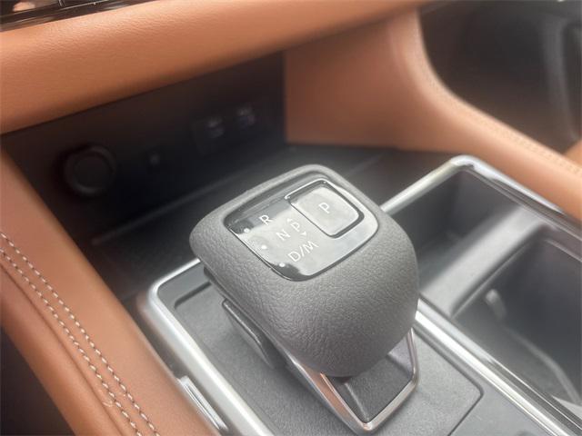 new 2025 Nissan Pathfinder car, priced at $50,101