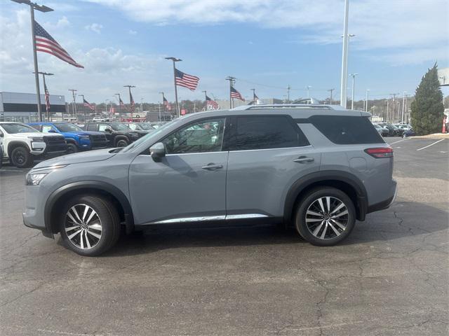 new 2025 Nissan Pathfinder car, priced at $50,101