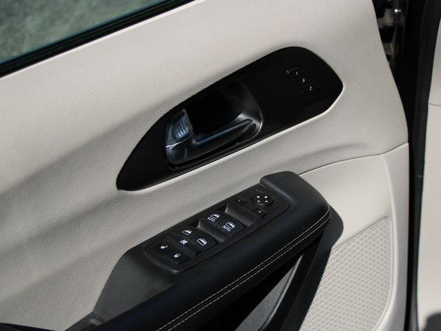 used 2023 Chrysler Pacifica car, priced at $22,995