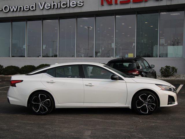 used 2023 Nissan Altima car, priced at $24,832