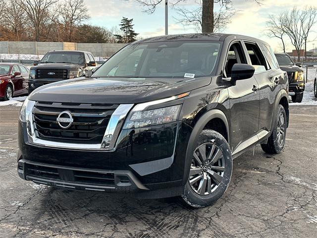 new 2025 Nissan Pathfinder car, priced at $37,030