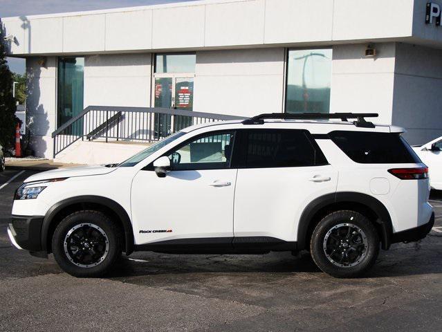 new 2025 Nissan Pathfinder car, priced at $40,656