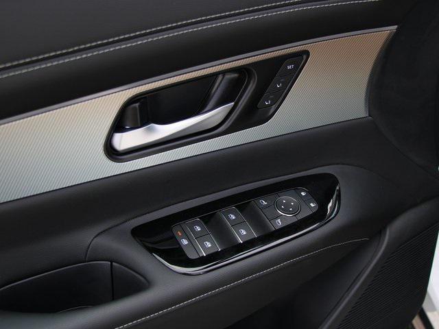 new 2025 Nissan Murano car, priced at $45,365
