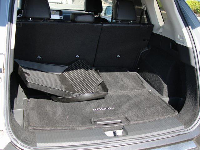 used 2021 Nissan Rogue car, priced at $29,808