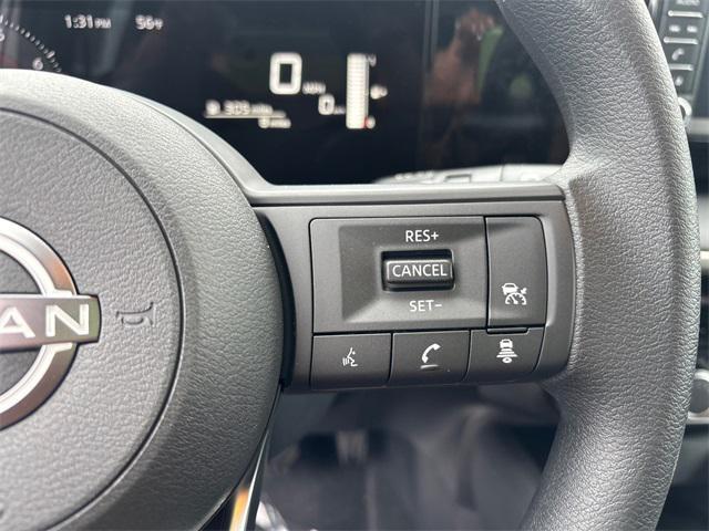 new 2025 Nissan Kicks car, priced at $24,880