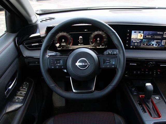 new 2025 Nissan Kicks car, priced at $28,930