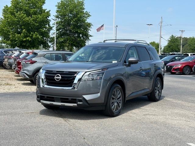 new 2024 Nissan Pathfinder car, priced at $47,650