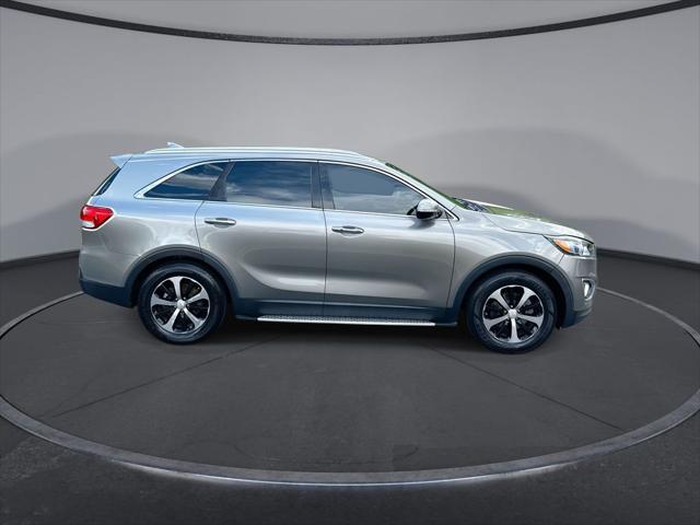 used 2018 Kia Sorento car, priced at $12,826