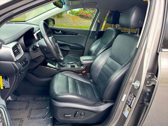 used 2018 Kia Sorento car, priced at $12,826