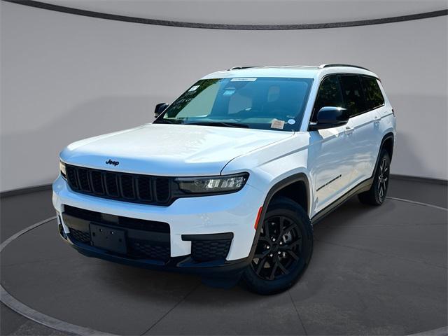 used 2024 Jeep Grand Cherokee L car, priced at $32,604